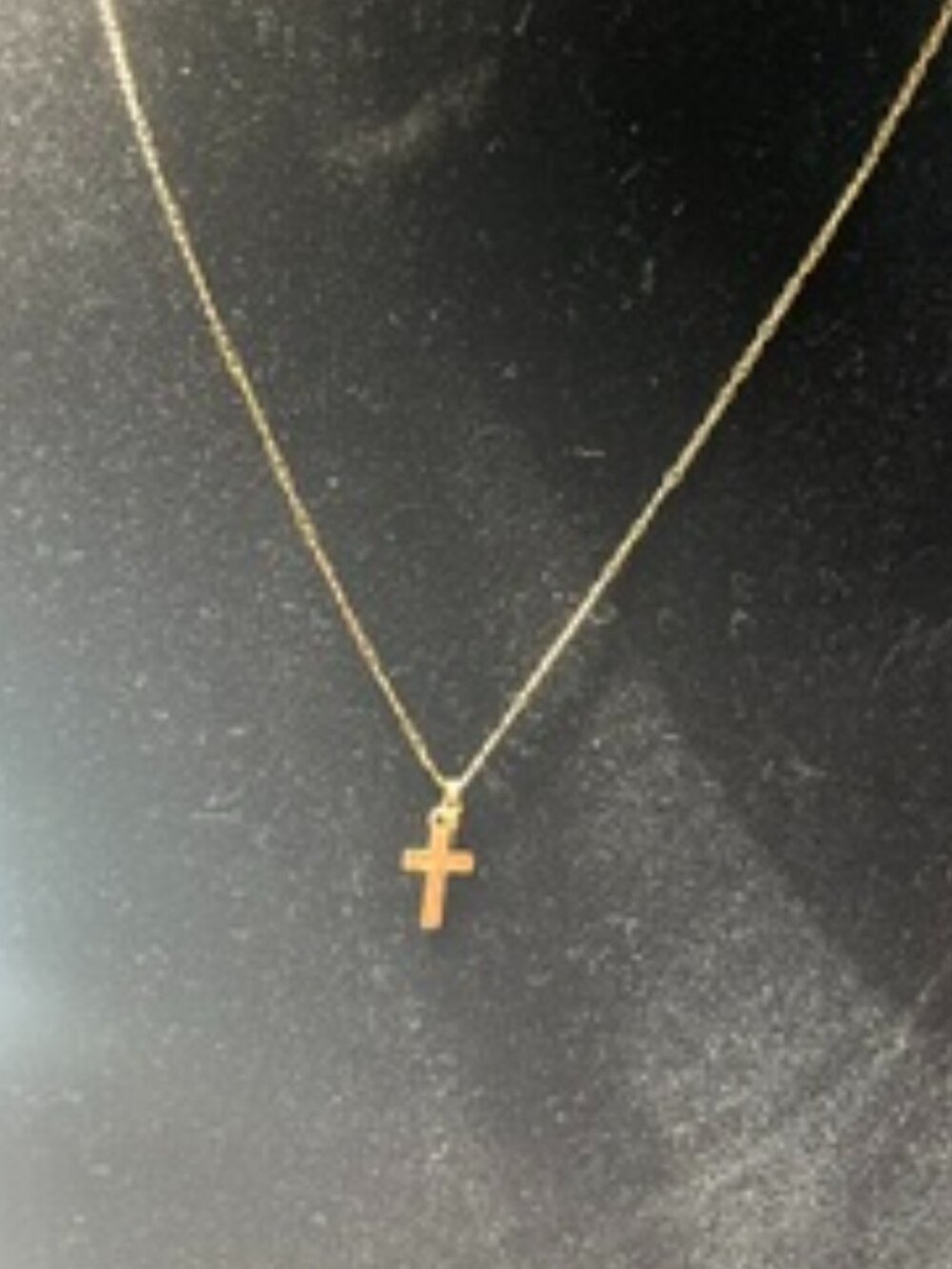 EUC 14K Yellow Gold Diamond Cut Cross Necklace – 14” Child Length - Picture 2 of 5
